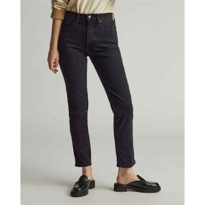 Everlane The Original Cheeky Jean in Black - 33 crop